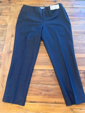 Liz Claiborne Women’s Navy Dress Pants - Classic Tailored Fit Size 10 NWT